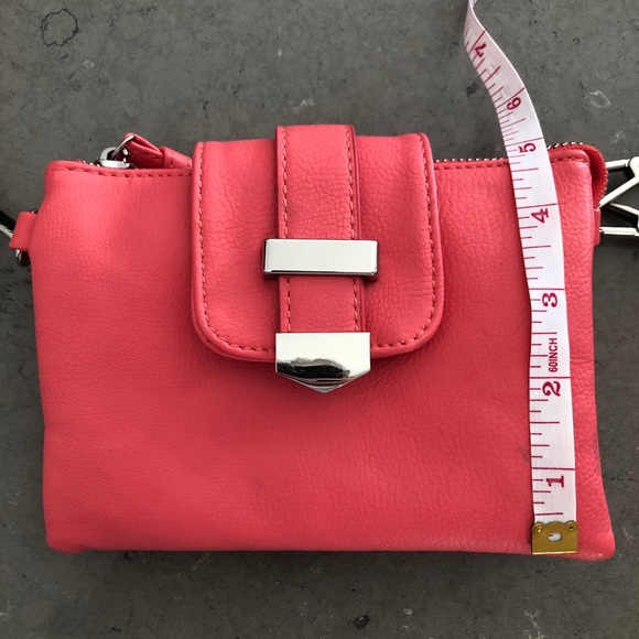 ☀️Host Pick☀️Charming Charlie Crossover Mini Purse - Picture 9 of 10